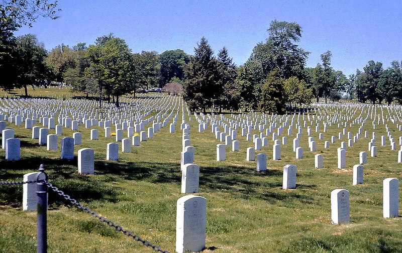 Christmas_Sacrificed,_Arlington_National_Cemetery_1972_E_(11453750175)