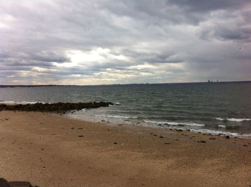 Glen_Cove_NY_Beach.jpg