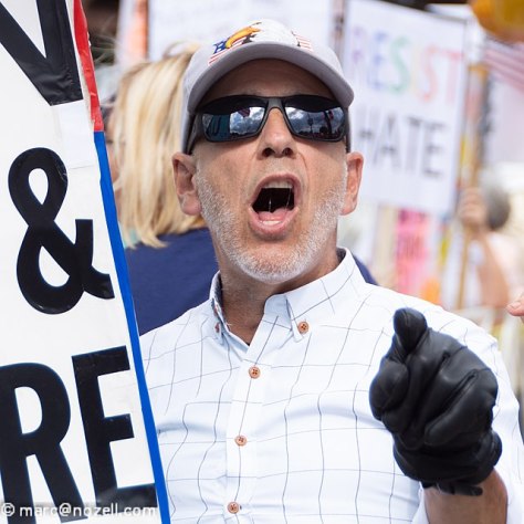 640px-Trump_supporter_(48555550147)