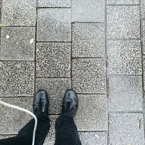 Waiting_(31899663566)