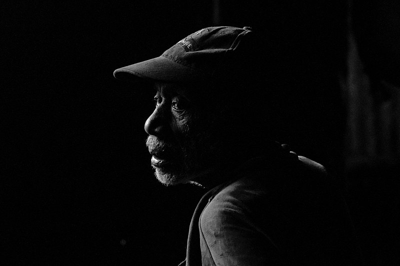 Old_Man_(Imagicity_944)